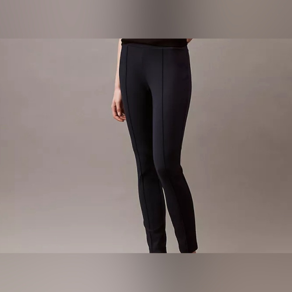 Chelsea & Theodore black leggings Small